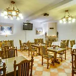 готельний комплекс парламент, 컨트리하우스