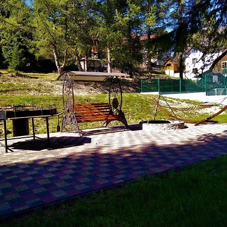 готельний комплекс парламент, Country house