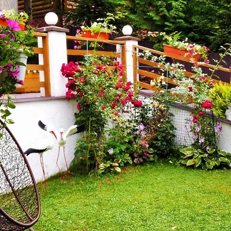 Country house готельний комплекс парламент, *