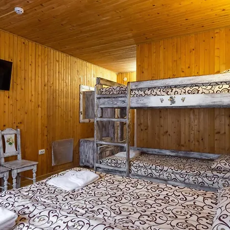 Country house готельний комплекс парламент,