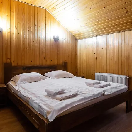 готельний комплекс парламент, Country house