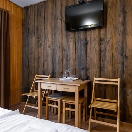 Country house готельний комплекс парламент, Yablunytsya