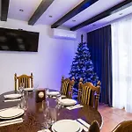 Casa rural готельний комплекс парламент,