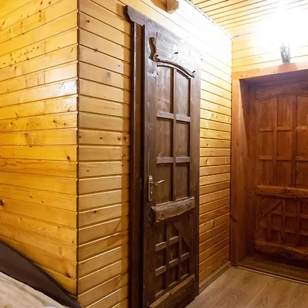 готельний комплекс парламент, * Yablunytsia