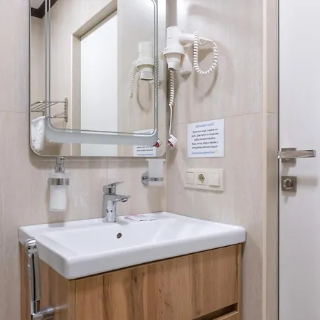 готельний комплекс парламент,