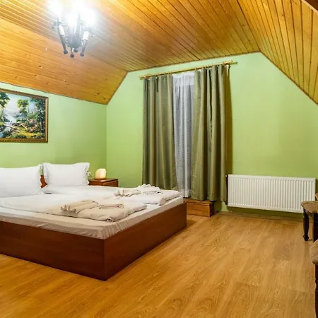 Landhuis готельний комплекс парламент,