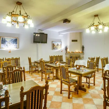 готельний комплекс парламент, Летний дом